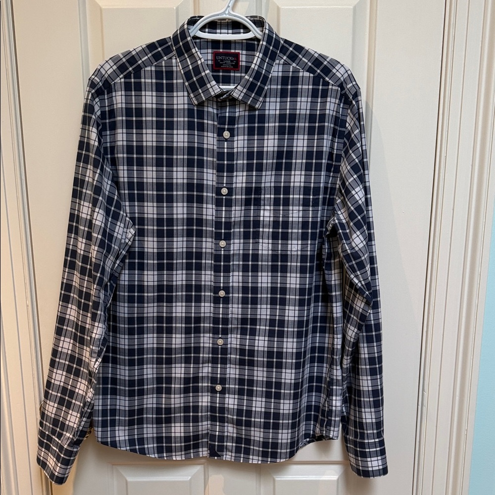 UNTUCKit sz L Men's blue white plaid check button down shirt